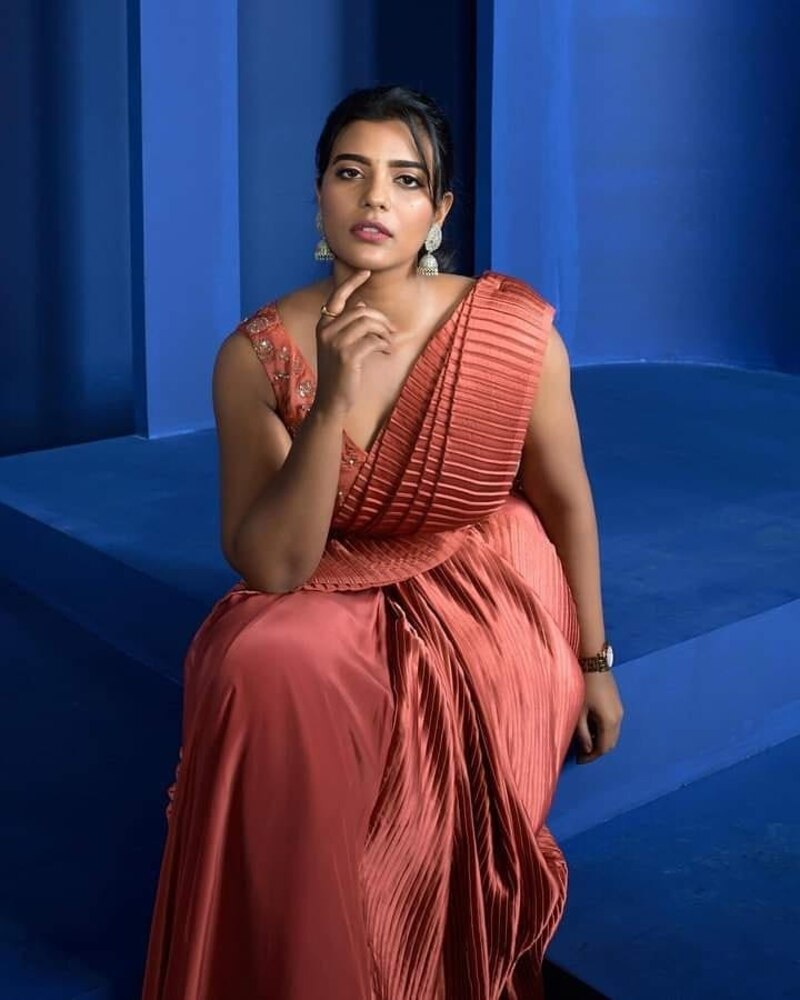 Aishwarya rajesh new clicks video