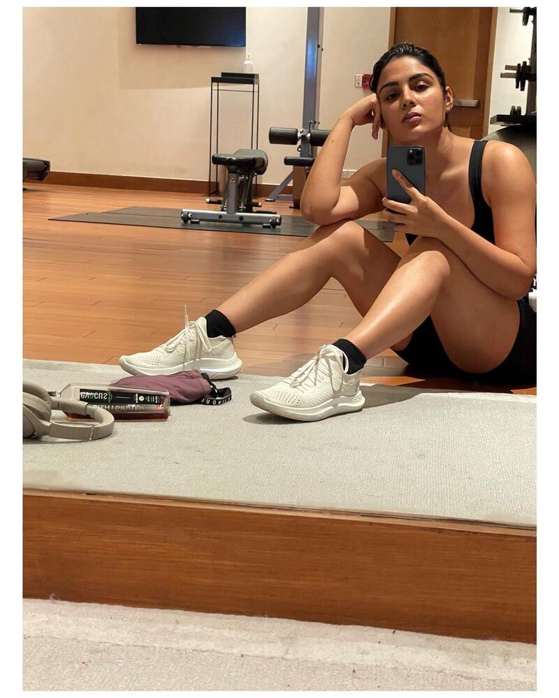Samyuktha menon workout photos