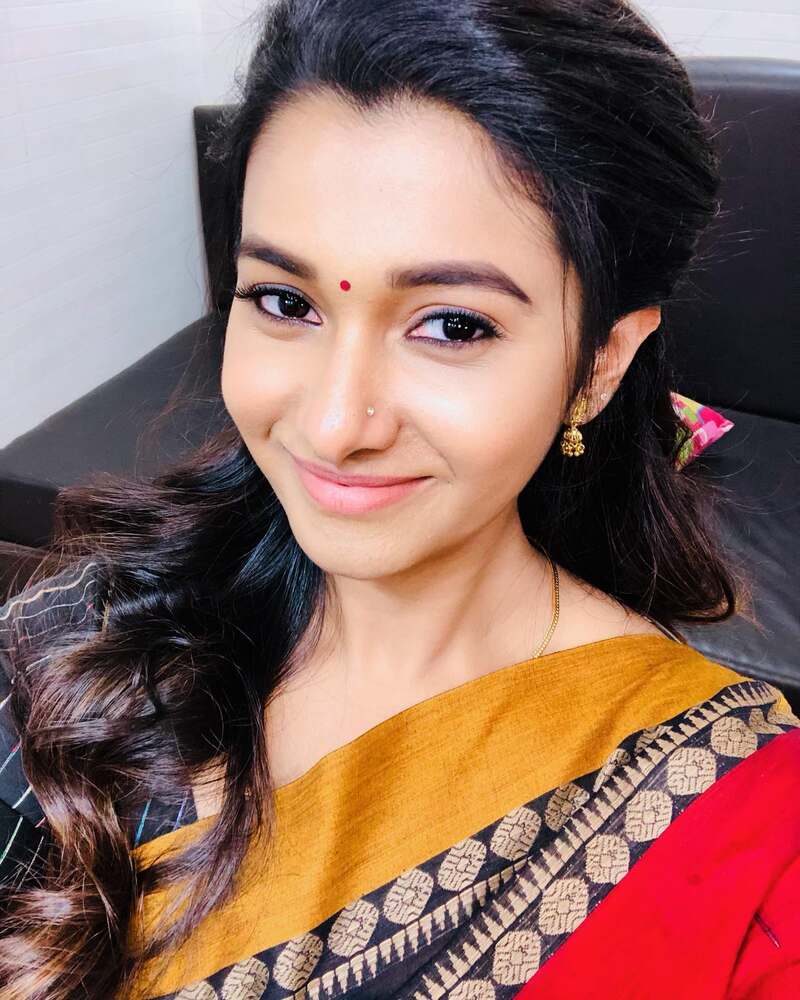 Priya bhavani shankar new clicks