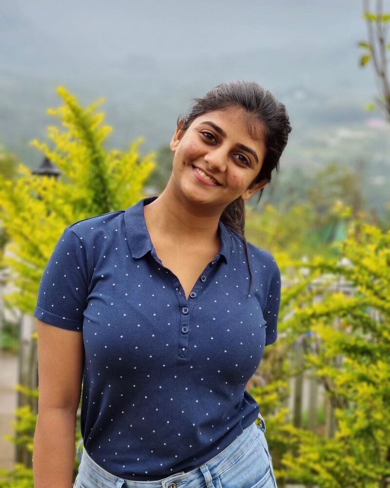 Gabriella charlton new make up clicks viral