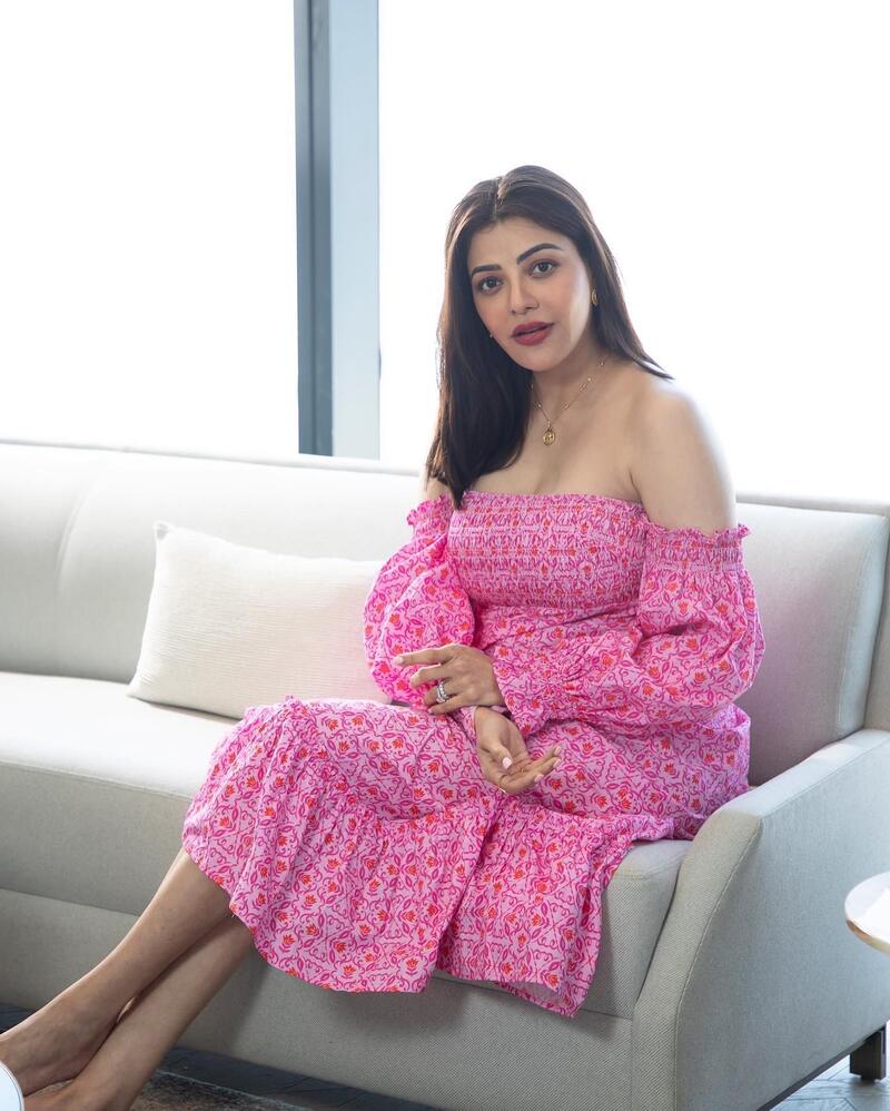 Kajal aggarwal new clicks viral oneside