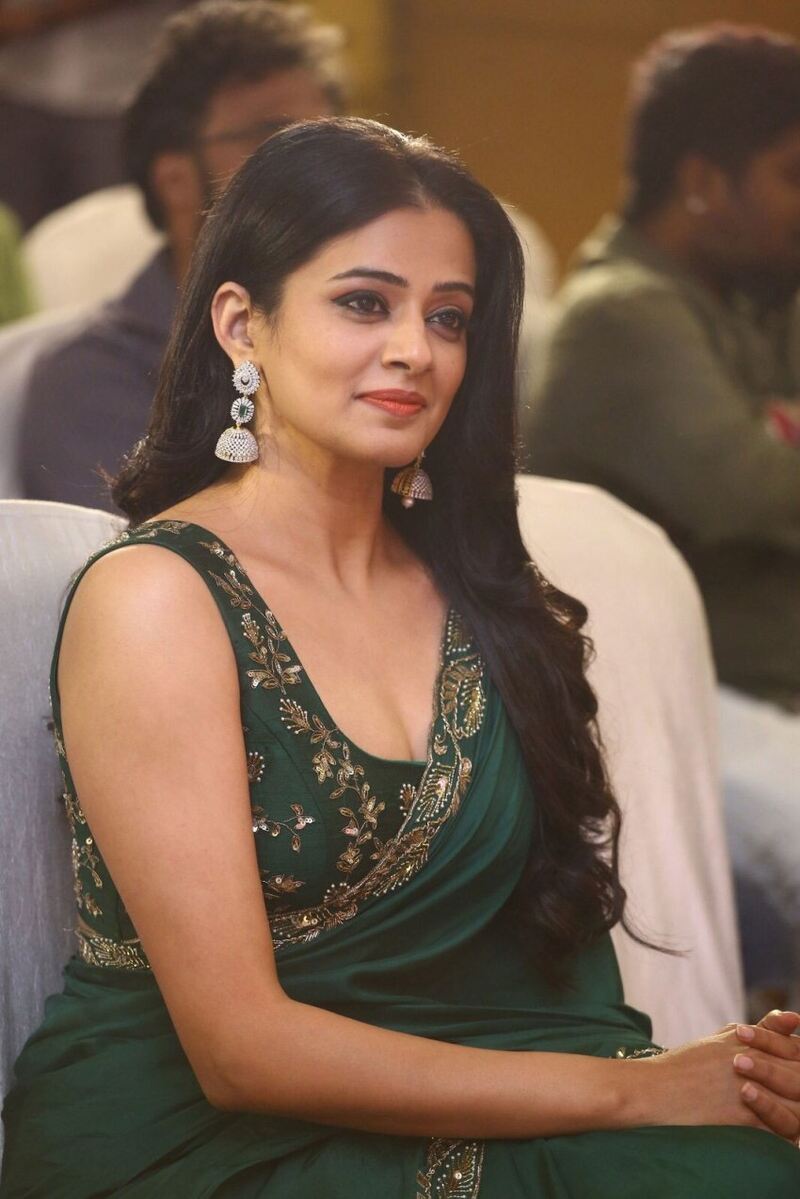 Priyamani latest clicks viral