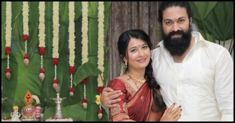 Yash radhika pandit latest click