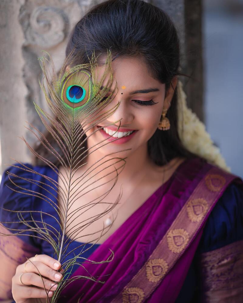 Pranika dhakshu new clicks vijay tv