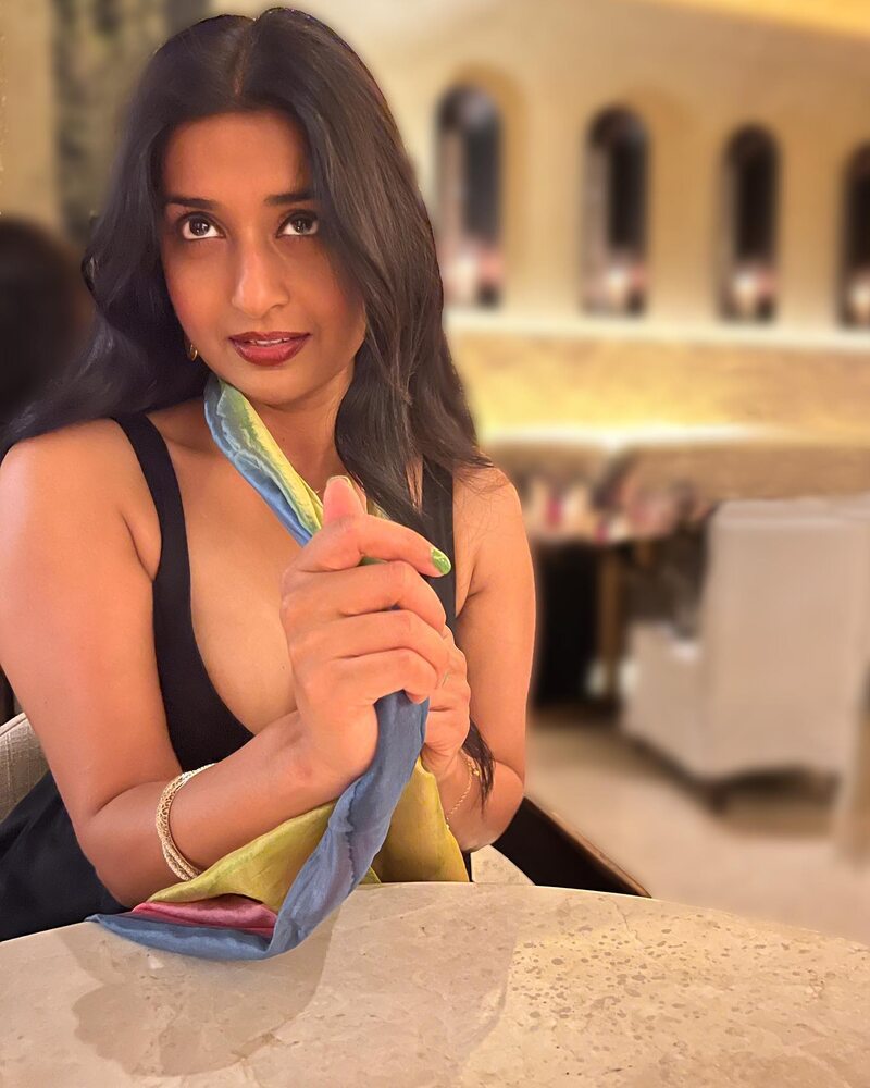 Meera jasmin new clicks viral hot