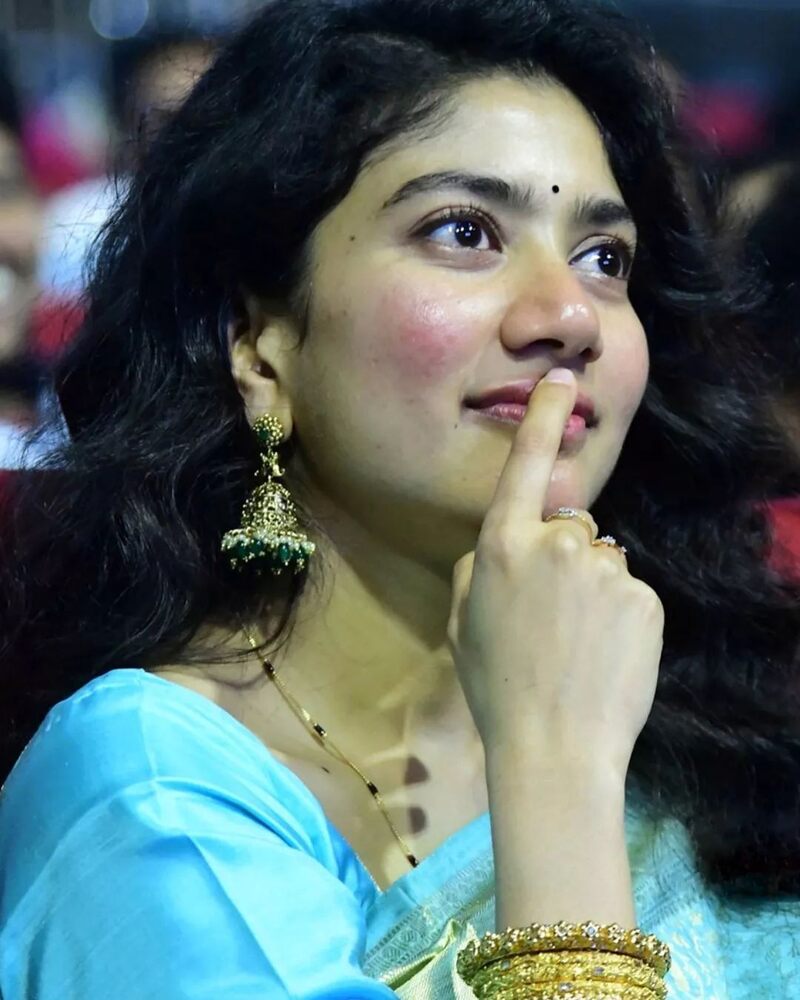 Sai pallavi new clicks