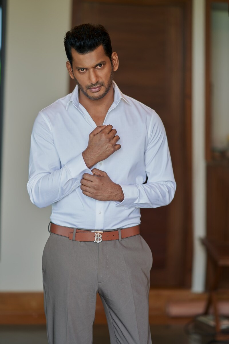 Vishal photoshoot viral clicks