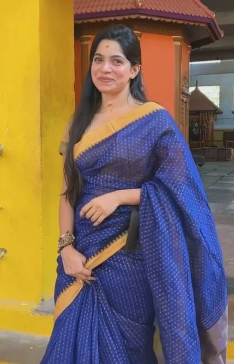 Divya bharathi new clicks