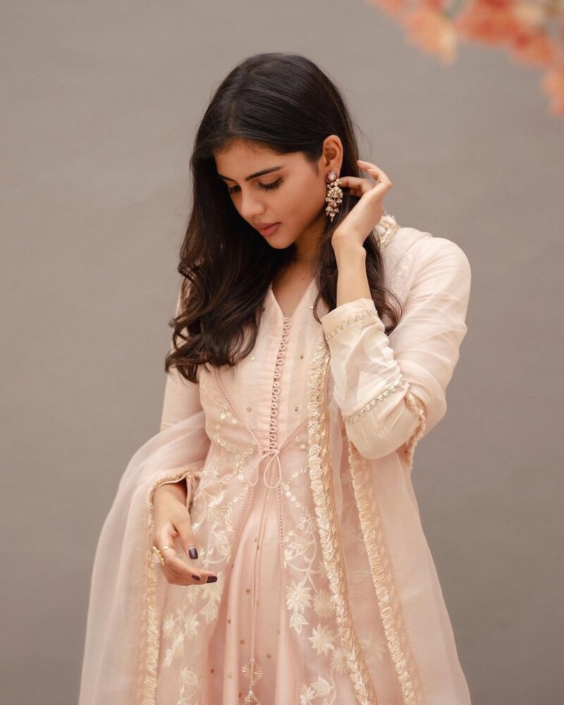 Kalyani latest clicks viral