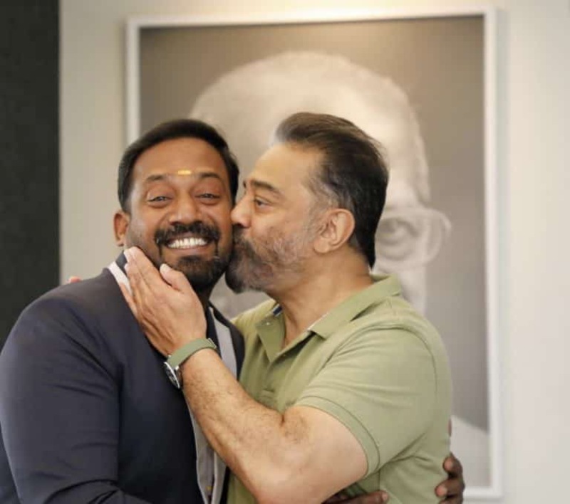 Kamal kiss robo shankar photos viral