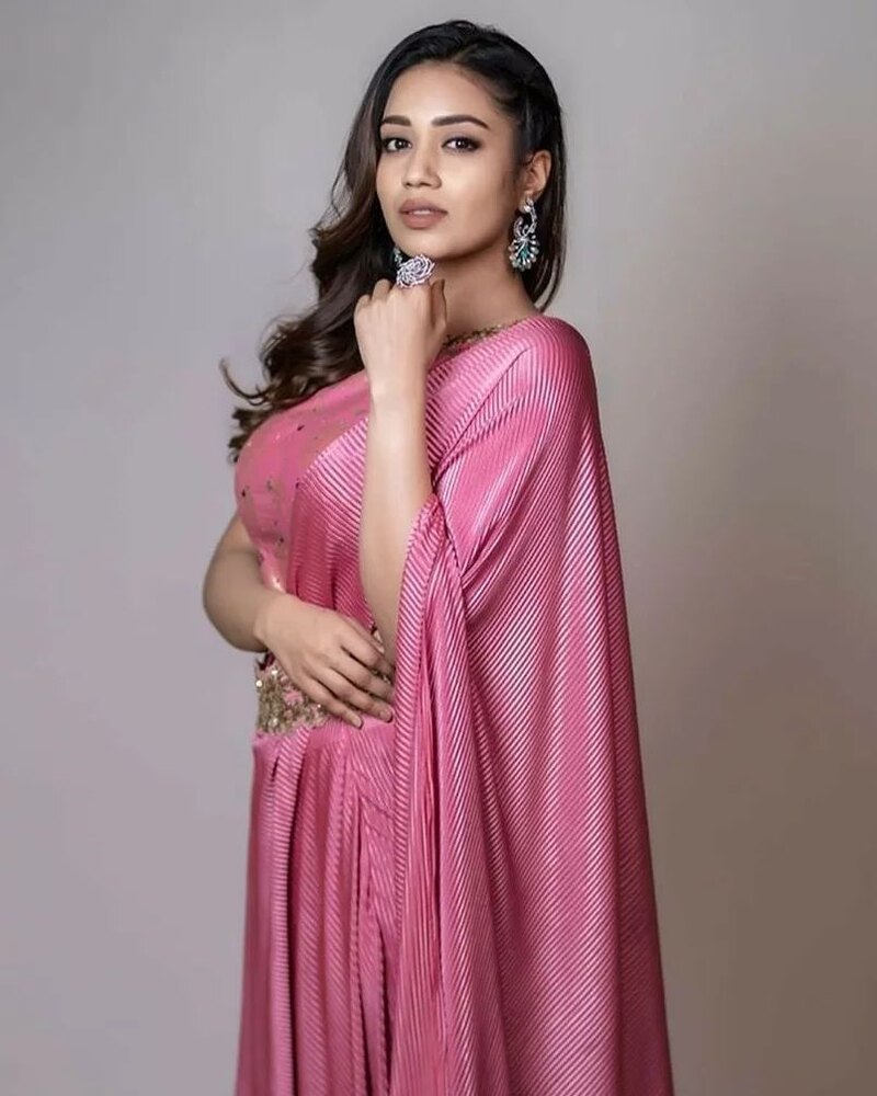 Nivetha pethuraj new clicks