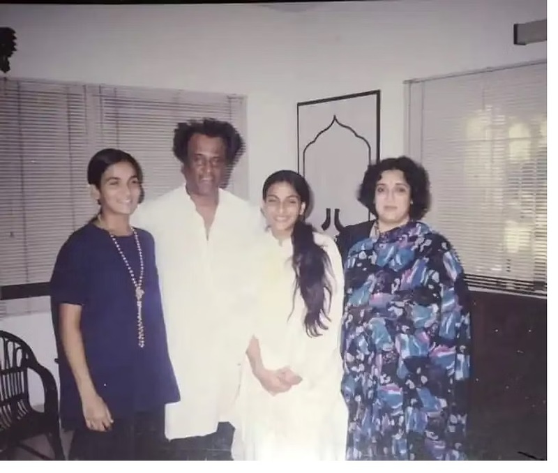 Rajini with his daughters