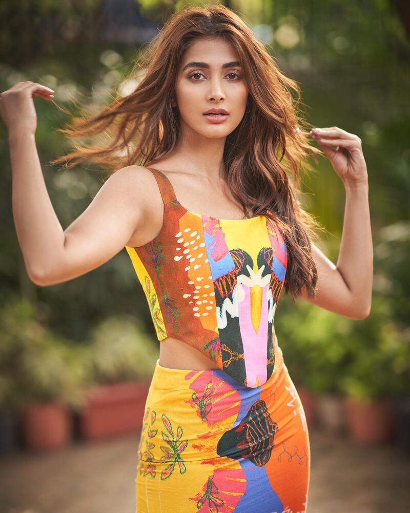 Pooja hegde latest clicks viral