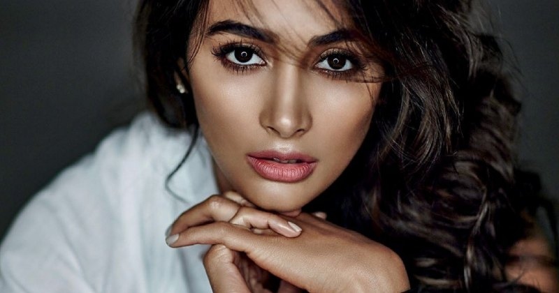Pooja hegde latest clicks viral