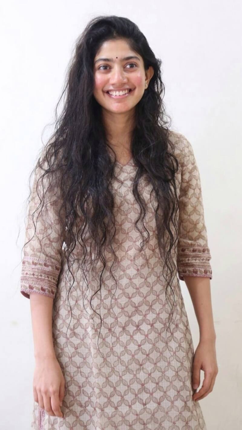 Sai pallavi casual clicks
