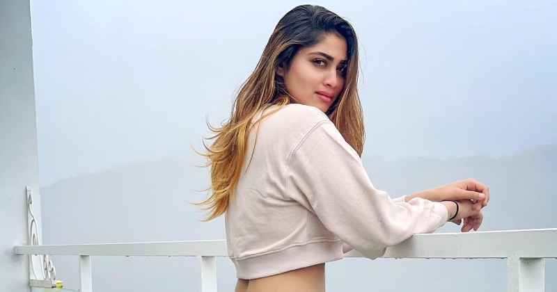 Shivani narayanan latest photos