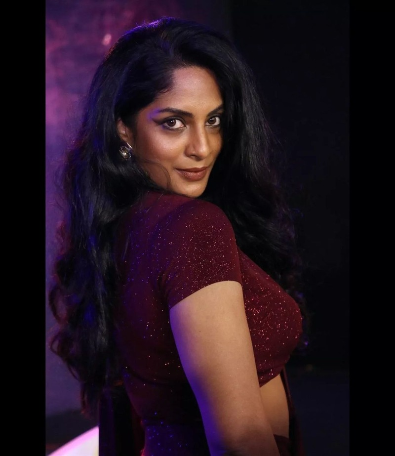 Sriya reddy latest hot photos