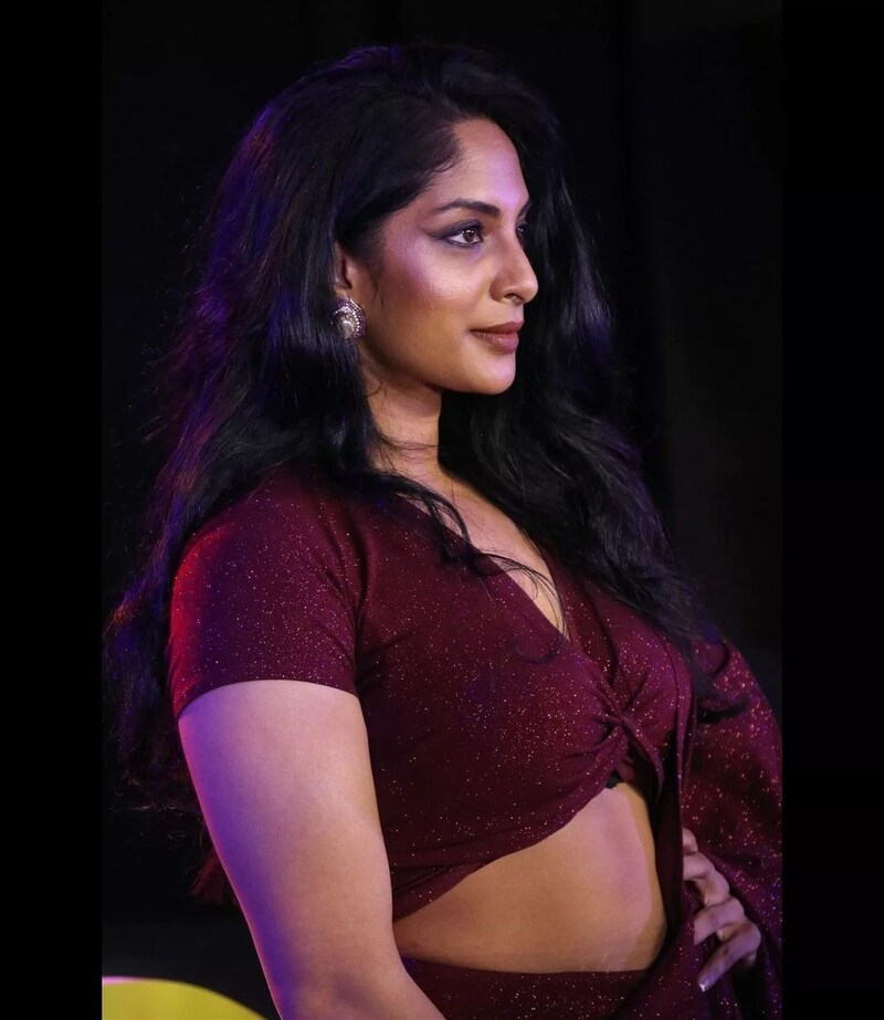 Sriya reddy latest hot photos