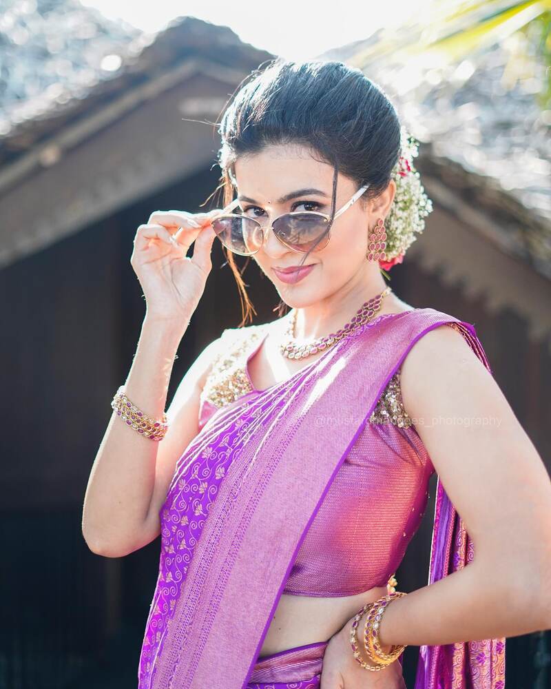 Anju kurian new pool clicks viral