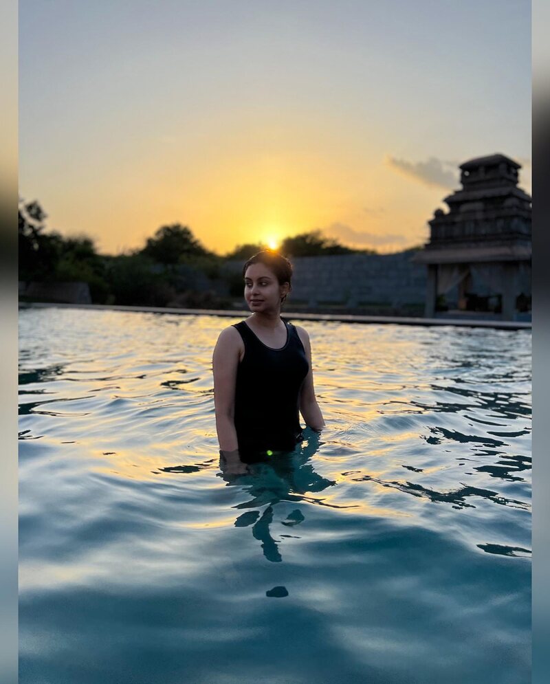 Abinaya nadodigal new clicks