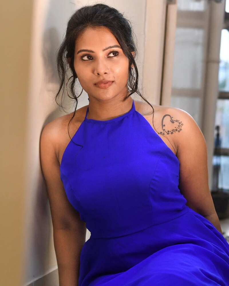 Dhivya duraisamy new hot clicks viral