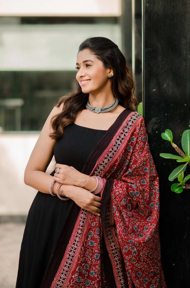 Pbs in black latest clicks