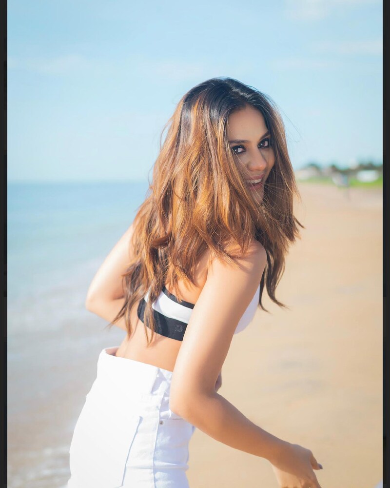 Aishwarya dutta new clicks