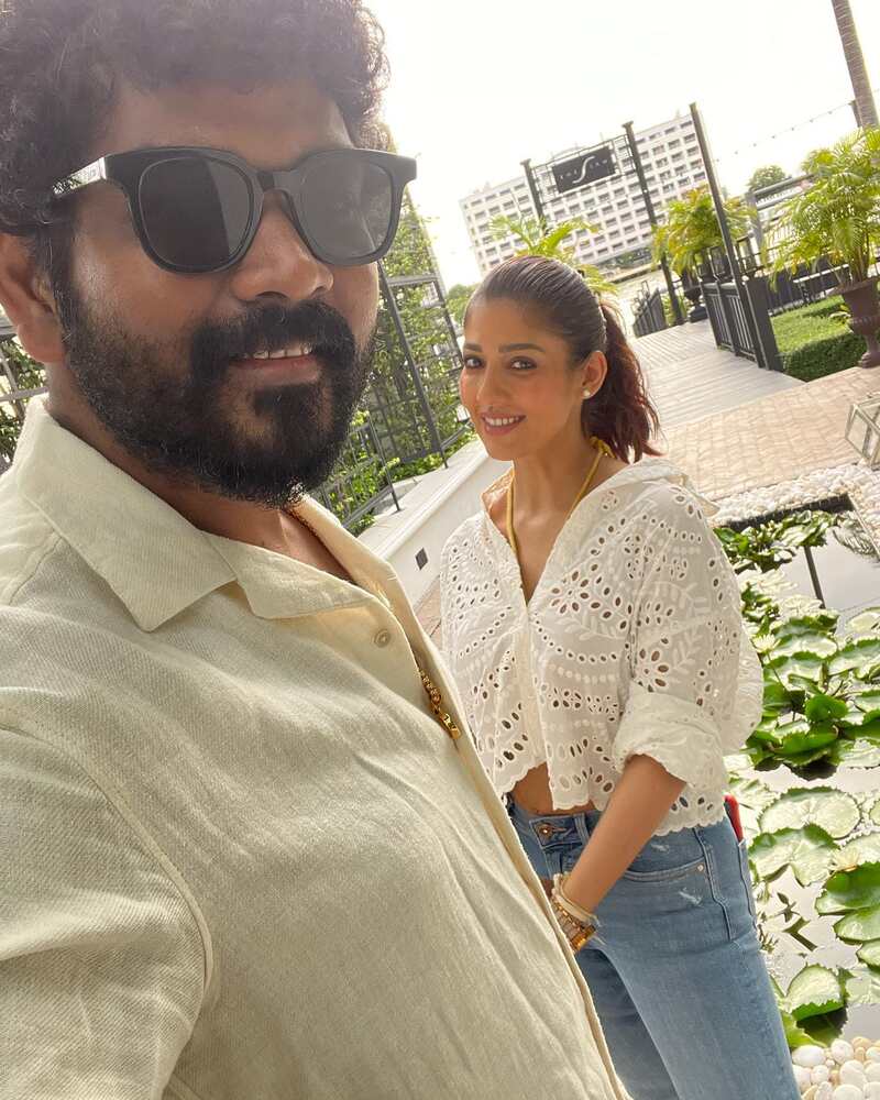 Nayanthara viky new clicks