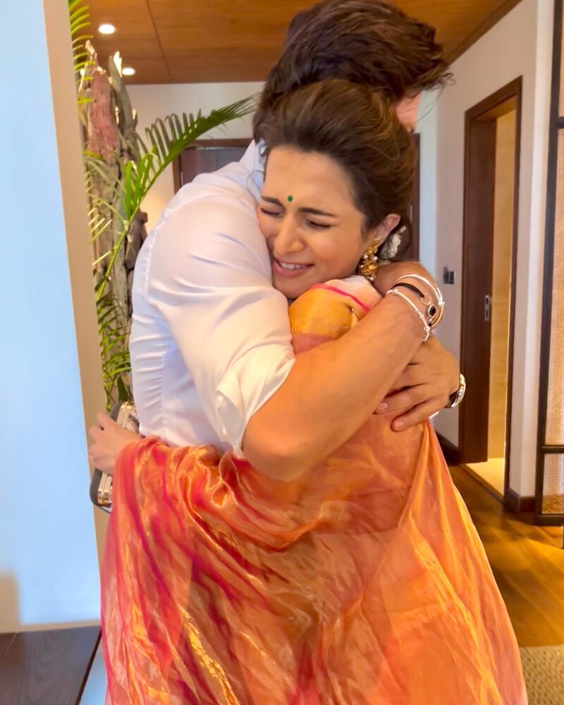 Sharuk khan new dd clicks viral