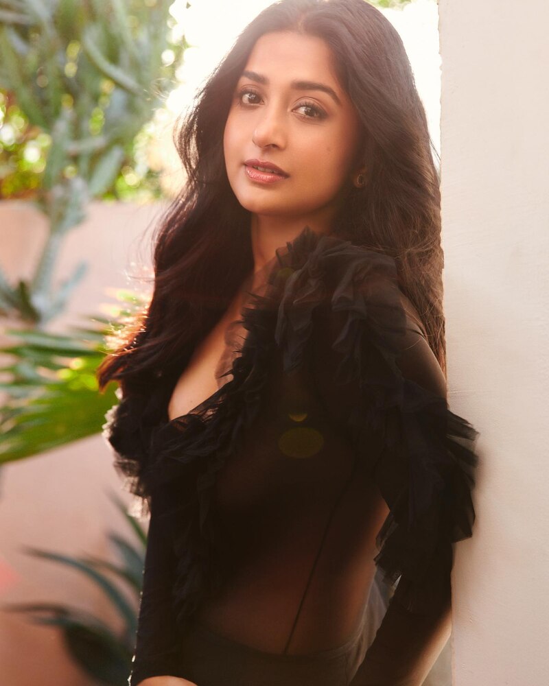 Meera jasmin new clicks