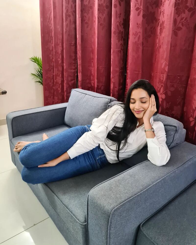 Srinithi shetty new kgf clicks sleep