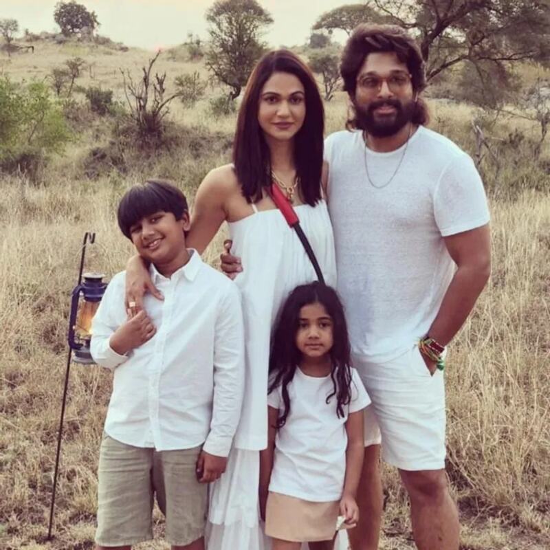 Allu arjun latest with family