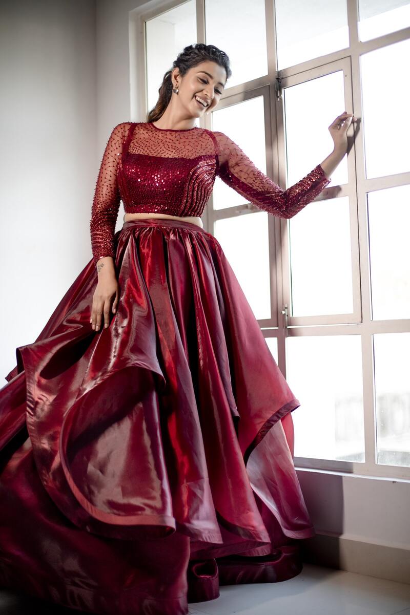 Priya bhavani in red latest clicks