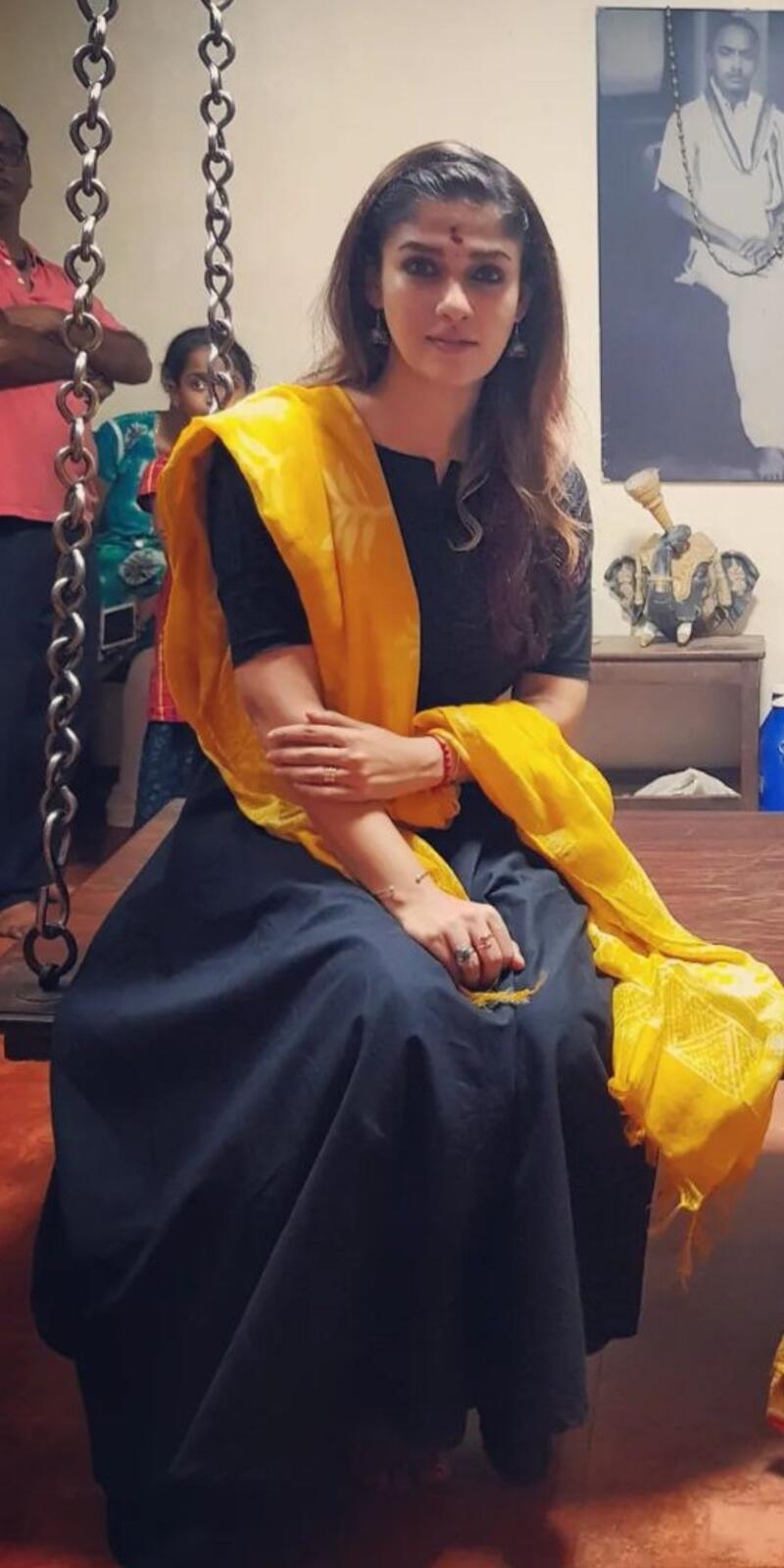 Nayanthara latest click jawan spot