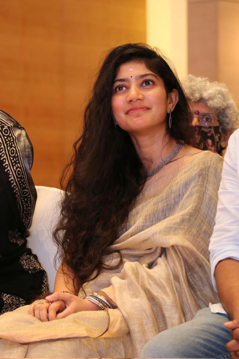 Sai pallavi latest photos viral
