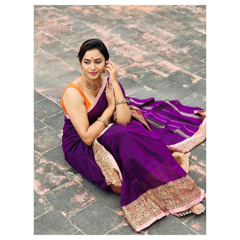 Janani asok new clicks