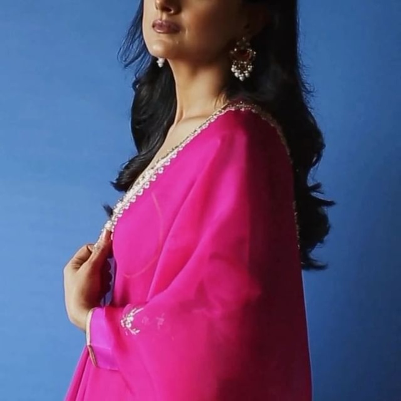 Shraddha srinath new hot