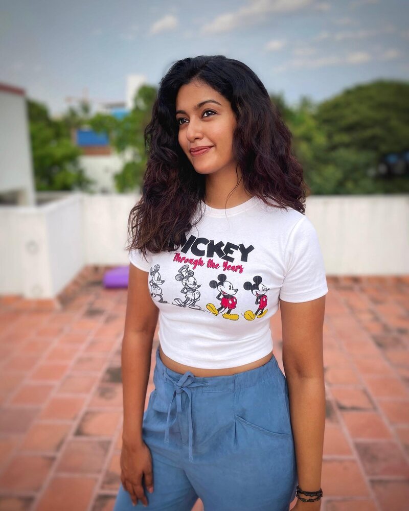 Roshni hari new hot clicks viral kannama