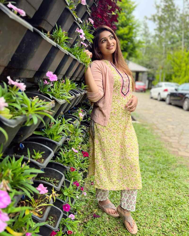 Nakshathra nagesh new hot