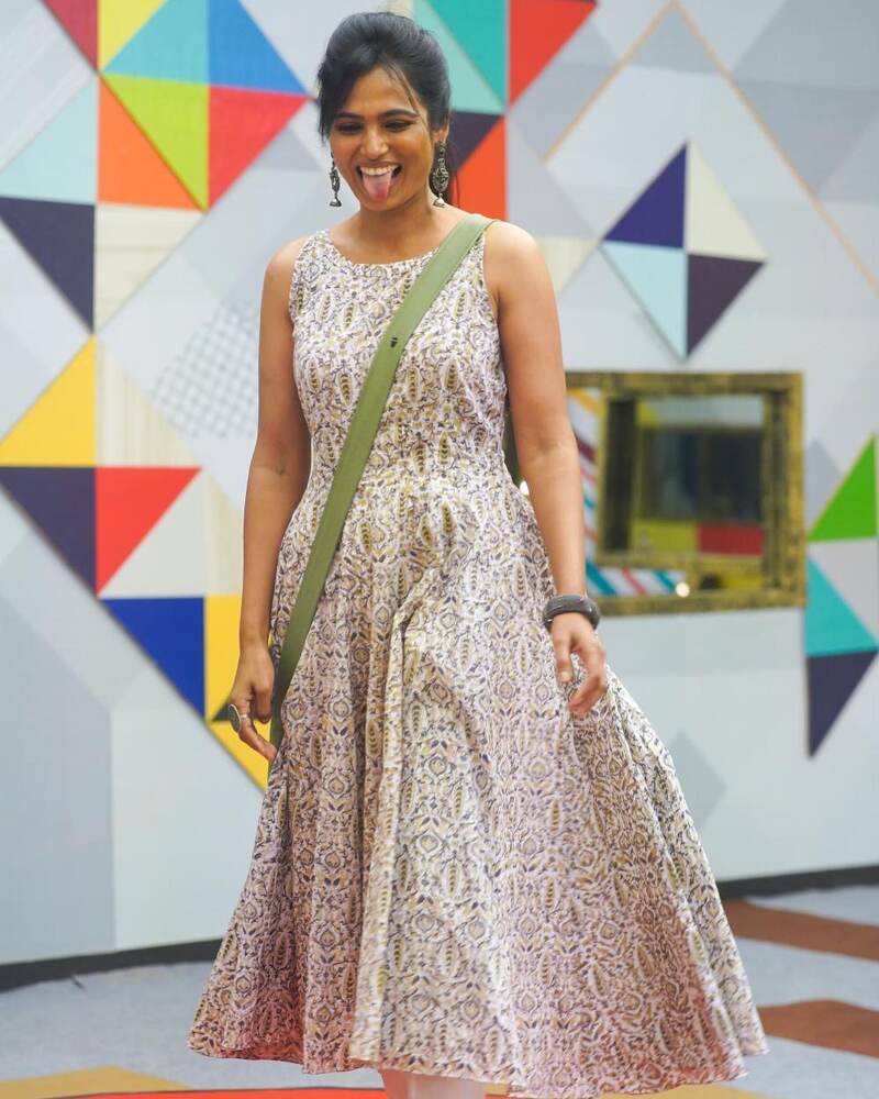 Ramya pandian new hot