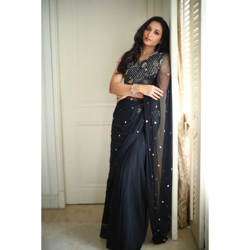 Srinidhi shetty new hot