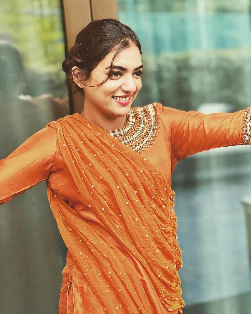 Nazriya nazim new hot
