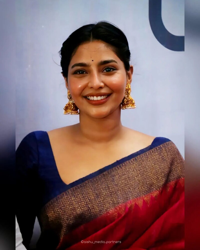 Aishwarya lekshmi new hot