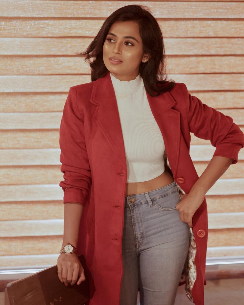 Ramya pandian new clicks