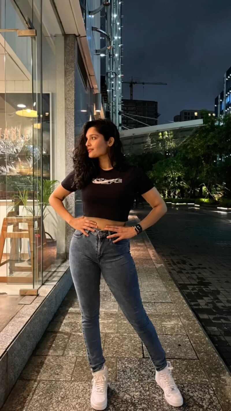 Ritika singh latest in hot