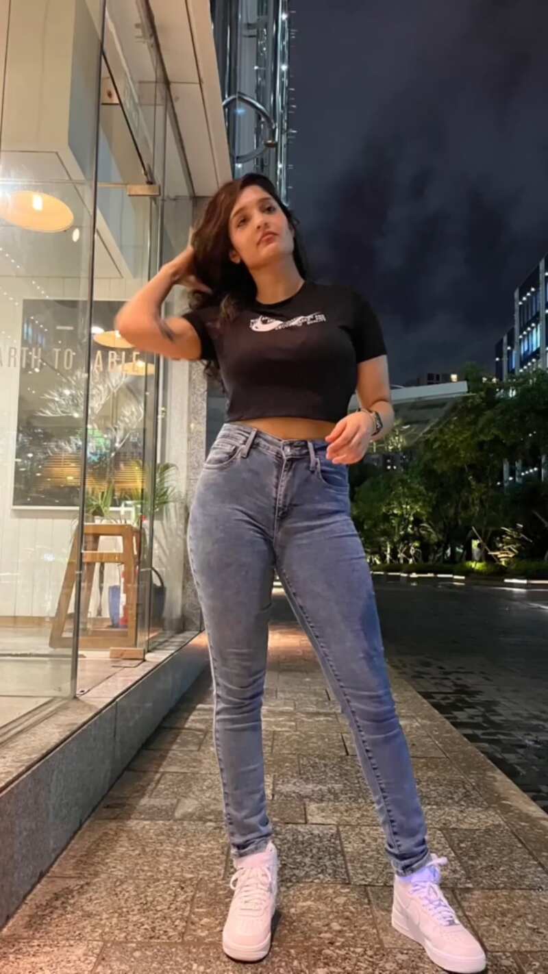 Ritika singh latest in hot