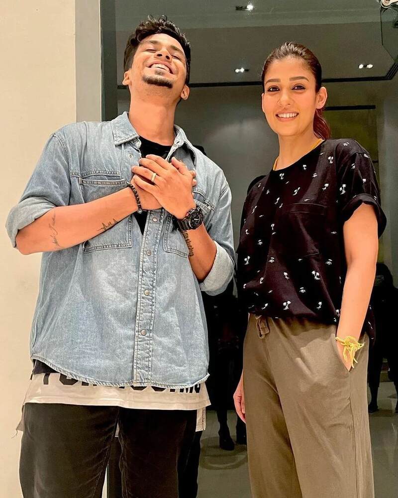 Nayanthara viky new clicks