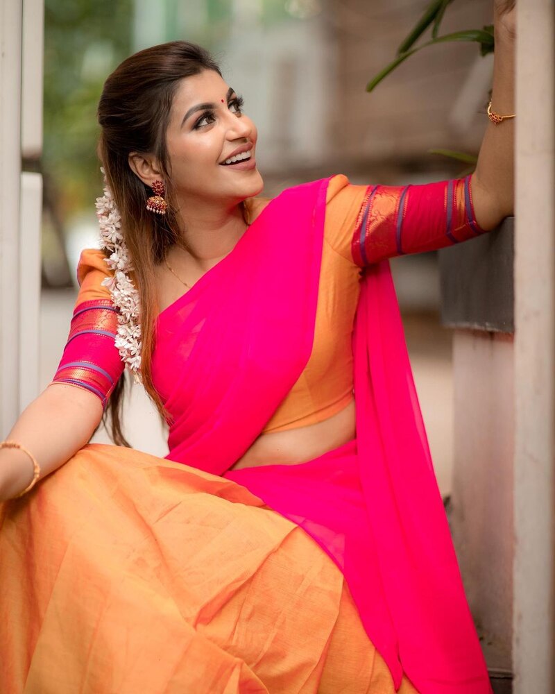 Yashika annand new clicks