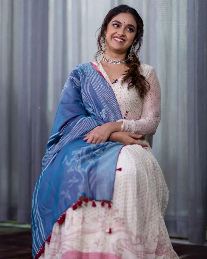 Keerthy suresh new clicks