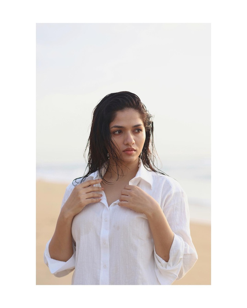 Sunainaa tamil new clicks